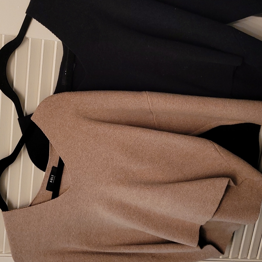 2 Able sweaters xs/xxs